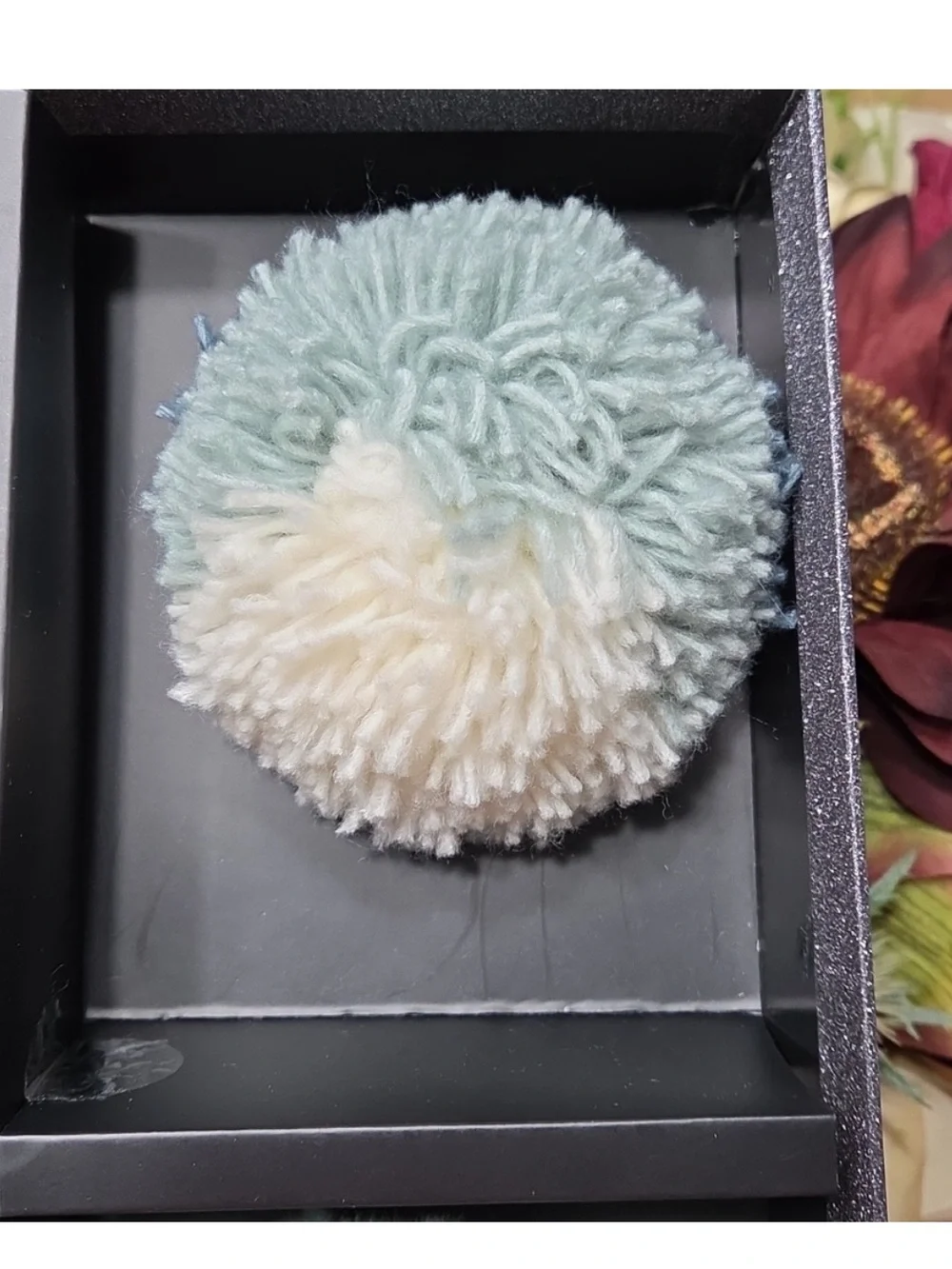 Vince Camuto NWT mint Cable Knit Beanie with Interchangeable Faux Fur Poms